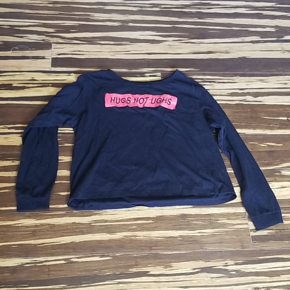 Black t-shirt